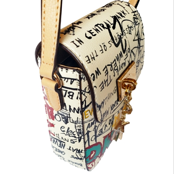 NWT DKNY Graffiti Cleo NS Phone Crossbody Bag - Picture 3 of 6